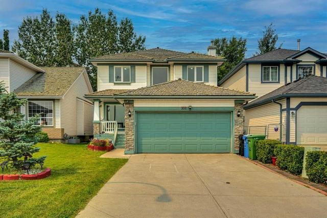 332 Harvest Hills Drive NE Calgary, AB T3K 4H7