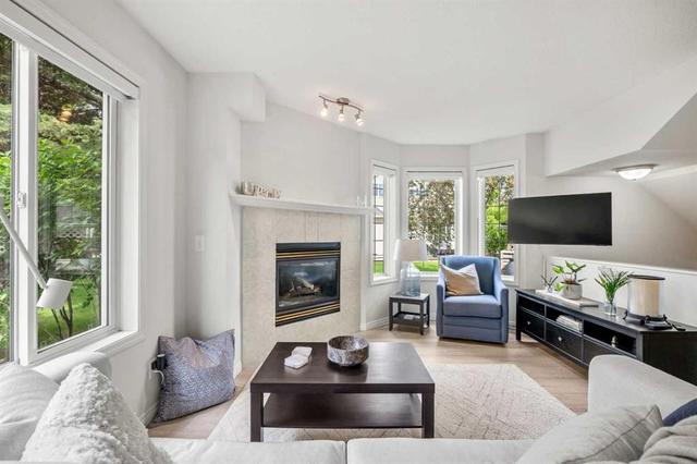 40 Chaparral Ridge Terrace SE Calgary, AB T2X 3N6