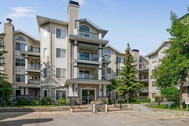131-369 Rocky Vista Park NW Calgary, AB T3G 5K7