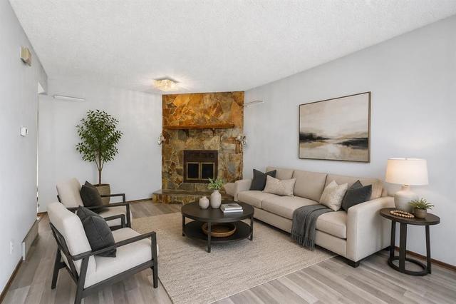 56 Pinecliff Close NE Calgary, AB T1Y 4N5