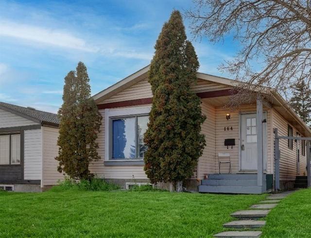 164 Faldale Close NE Calgary, AB T3J 1V9
