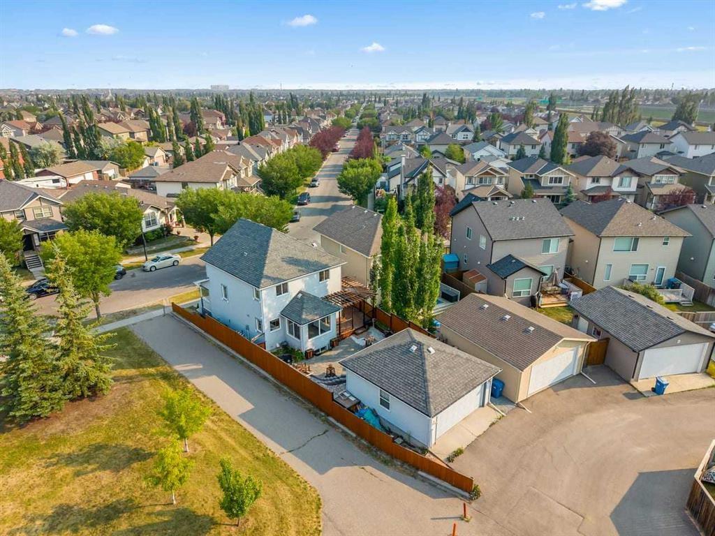 813 Prestwick Circle Se, Calgary, AB - Outdoor With View