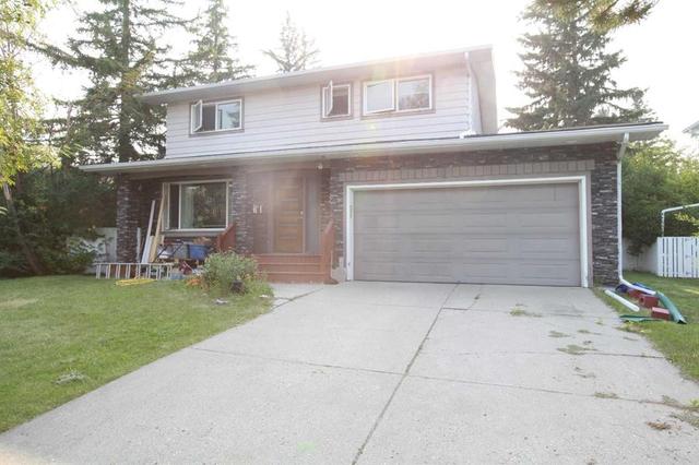 7331 Keewatin Street SW Calgary, AB T2V 2M6