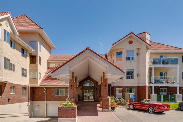 3238-1818 Simcoe Boulevard SW Calgary, AB T3H 3L9