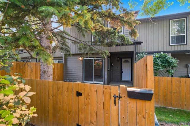 34-420 Grier Avenue NE Calgary, AB T2K 5X6