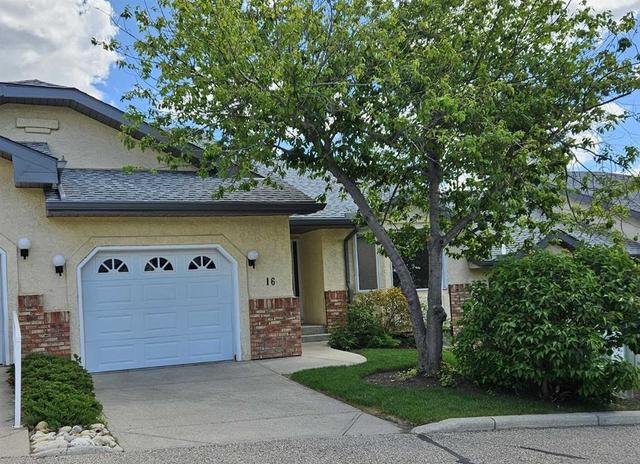 16 Edenwold Green NW Calgary, AB T3A 5B8