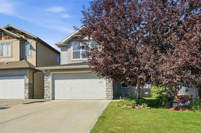 691 Panamount Boulevard NW Calgary, AB T3K 0J1