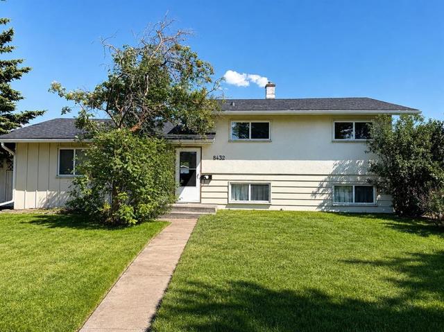8432 Elbow Drive SW Calgary, AB T2V 1K8