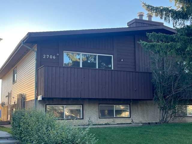 2706 46 Street SE Calgary, AB T2B 2N8