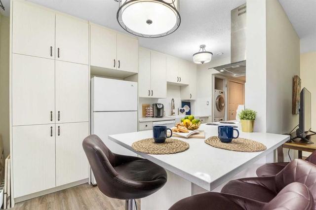 39-3519 49 Street NWCalgary, AB T3A 2C7