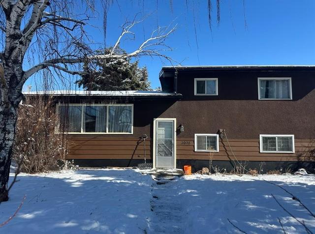 2028 43 Street SE Calgary, AB T2B 1H3