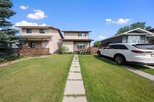 32 Shawmeadows Road SW Calgary, AB T2Y 1B2