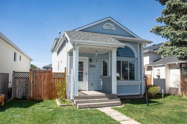 3850 Catalina Boulevard NE Calgary, AB T1Y 6Y4