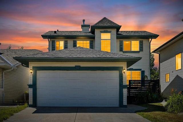 10433 Hidden Valley Drive NW Calgary, AB T3A 5M2