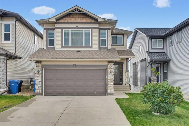 71 Pantego Way NW Calgary, AB T3K 0C3