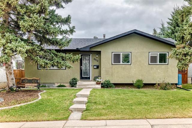 4824 41 Avenue SW Calgary, AB T3E 1H1