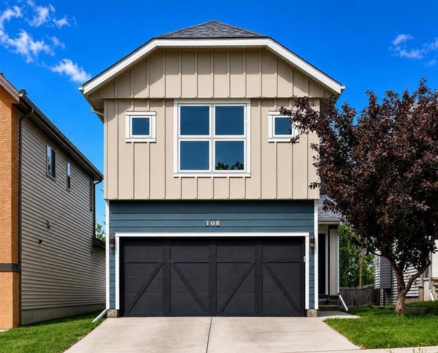 108 Sage Valley Drive NW Calgary, AB T3R 0C8
