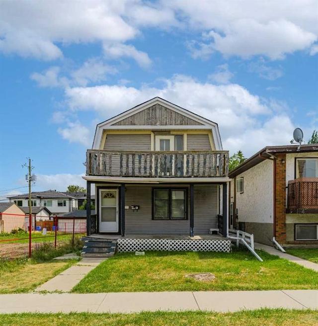 235 20 Avenue NE Calgary, AB T2E 1R1