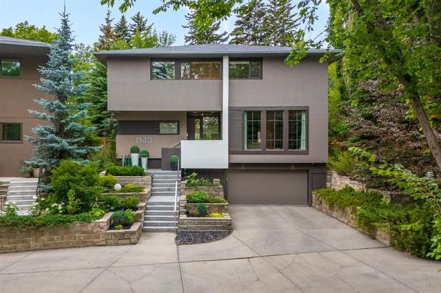 1143 Sifton Boulevard SW Calgary, AB T2T 2L2