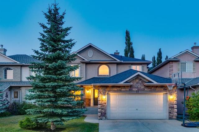 51 Sienna Park Crescent SW Calgary, AB T3H 5K7