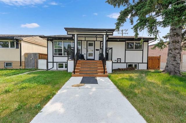 2415 22 Avenue SW Calgary, AB T2T 0T1