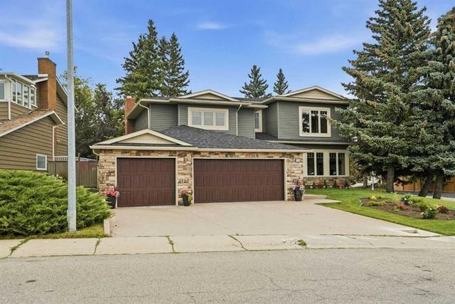 1131 Edgemont Road NW Calgary, AB T3A 2J7