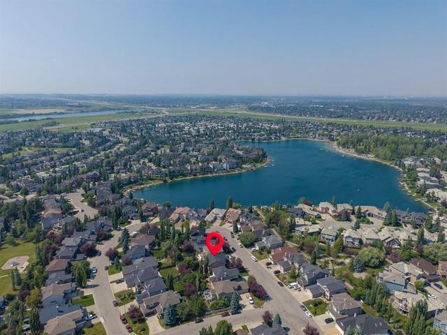 31 Chapala Close SE Calgary, AB T2X 3T1