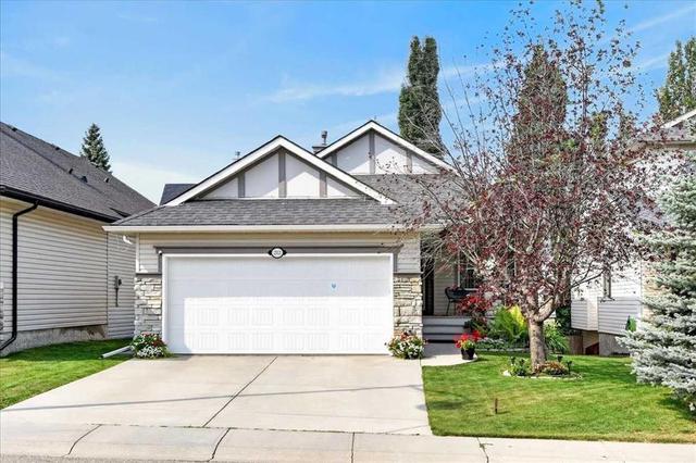 212 Cresthaven Place SW Calgary, AB T3B 5W4