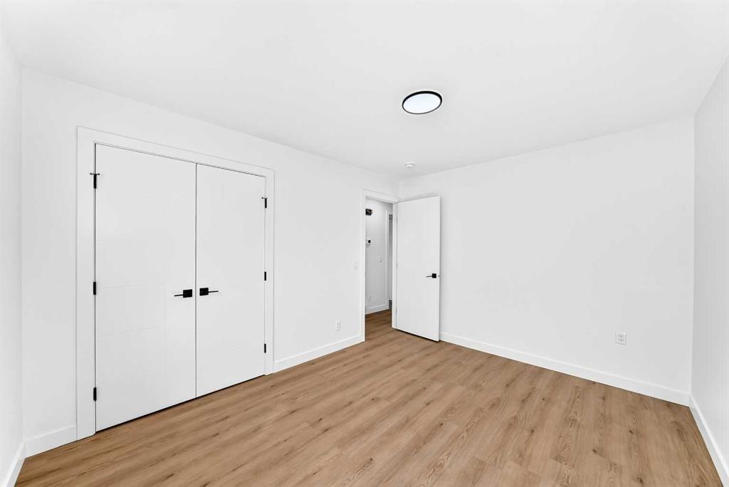 152 Maranda Close Ne, Calgary, AB - Indoor Photo Showing Other Room