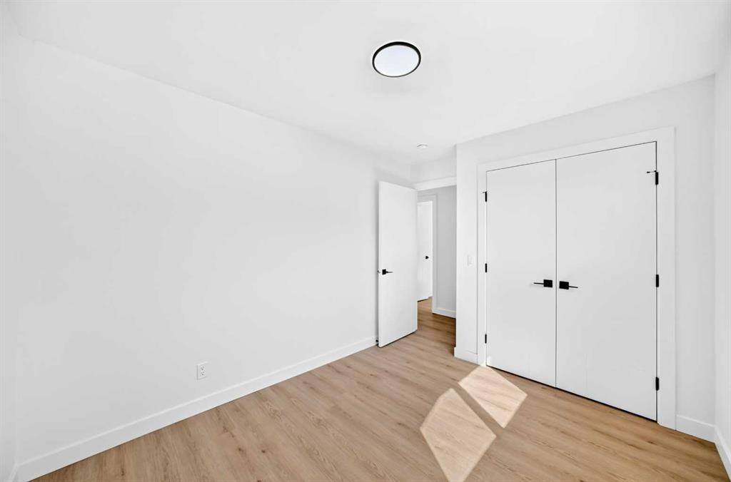 152 Maranda Close Ne, Calgary, AB - Indoor Photo Showing Other Room