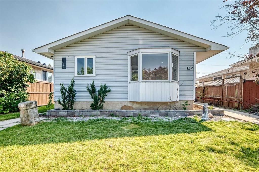 152 Maranda Close Ne, Calgary, AB - Outdoor