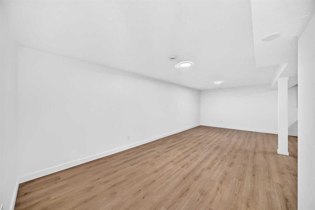 152 Maranda Close Ne, Calgary, AB - Indoor Photo Showing Other Room