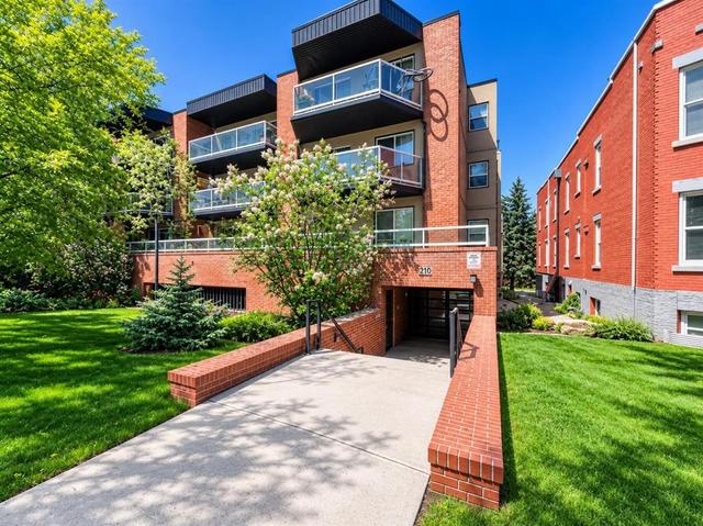 10-210 25 Avenue SW Calgary, AB T2S 0L1