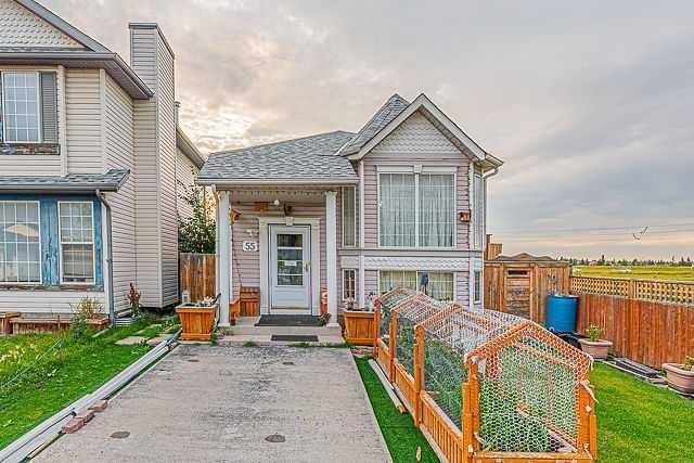 55 San Diego Manor NE Calgary, AB T1Y 7B6
