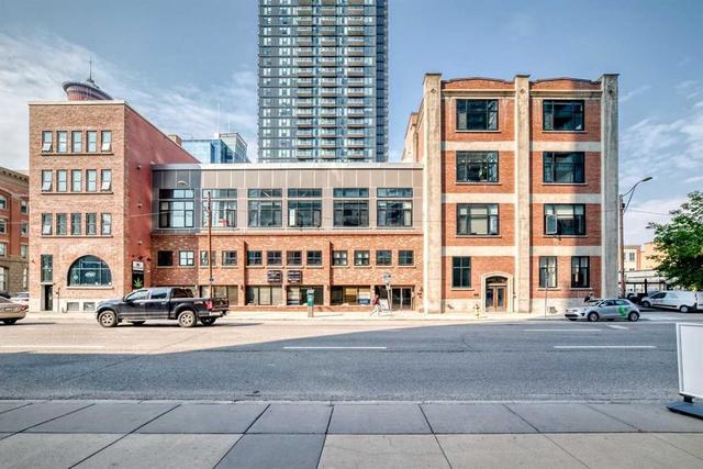 307-220 11 Avenue SE Calgary, AB T2G 0X8