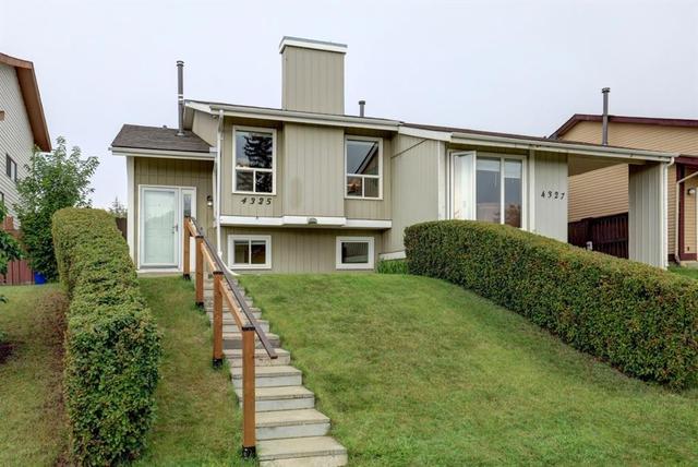 4325 58 Street NE Calgary, AB T1Y 4G2
