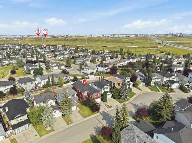 167 Harvest Glen Way NE Calgary, AB T3K 4J4