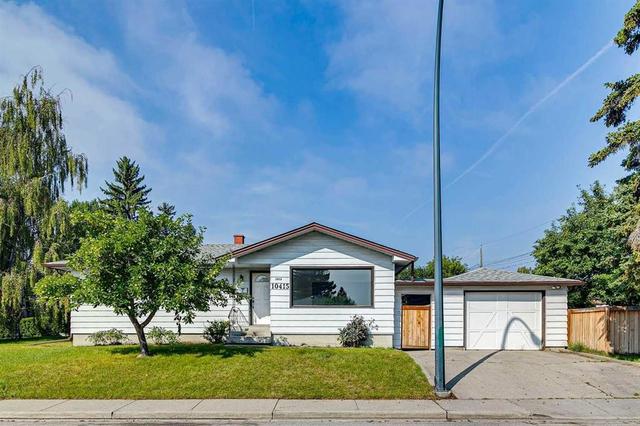 10415 8 Street SW Calgary, AB T2W 0H2