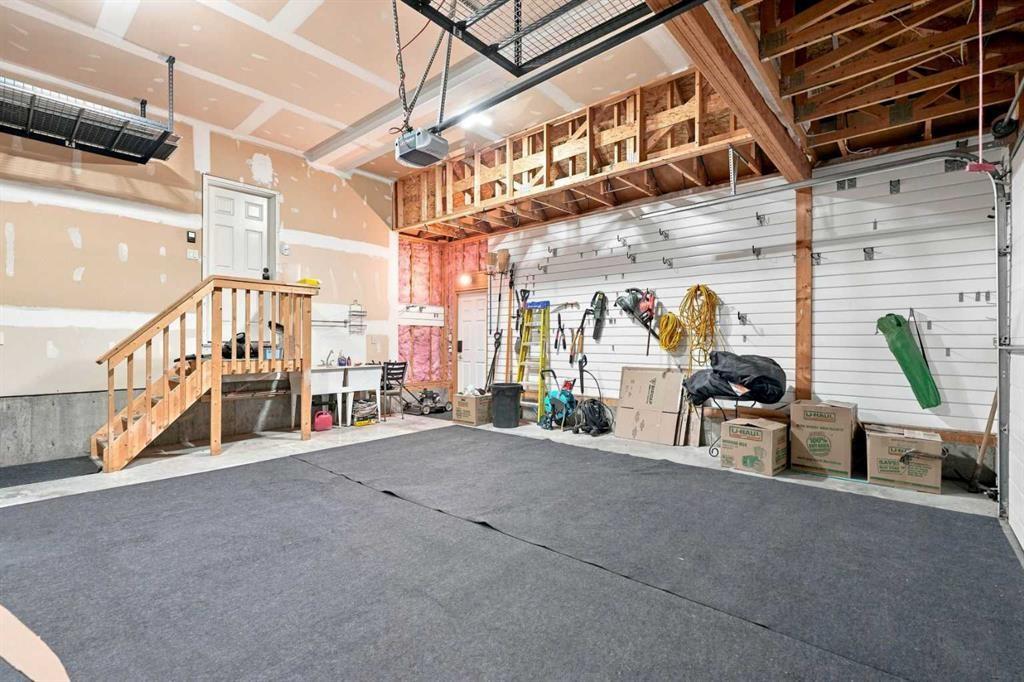 163 Cranarch Circle Se, Calgary, AB - Indoor Photo Showing Garage