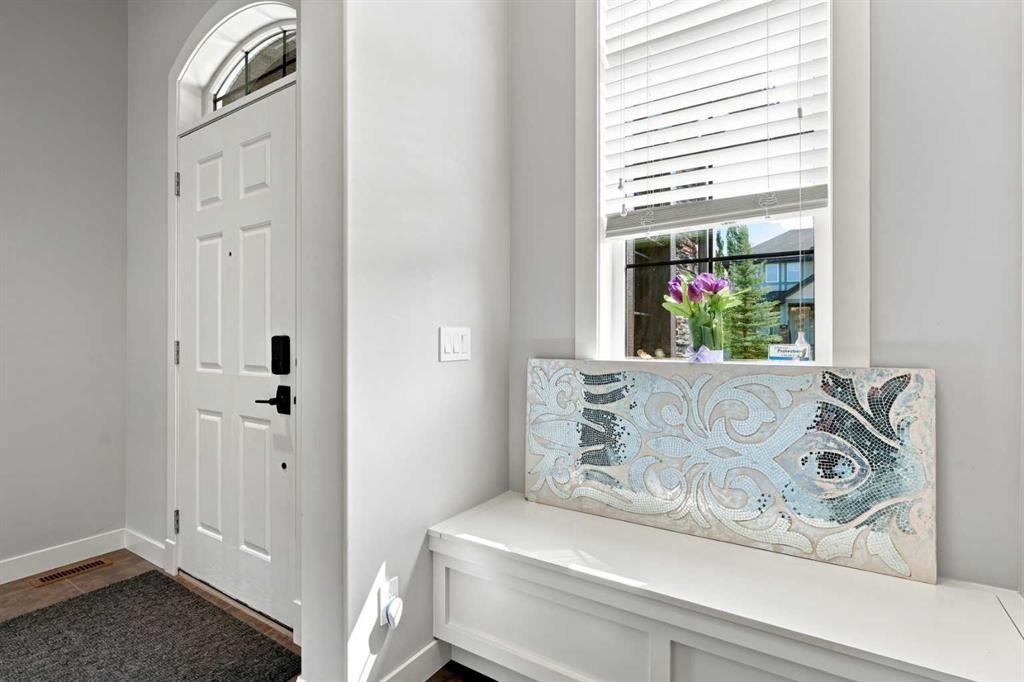 163 Cranarch Circle Se, Calgary, AB - Indoor Photo Showing Other Room