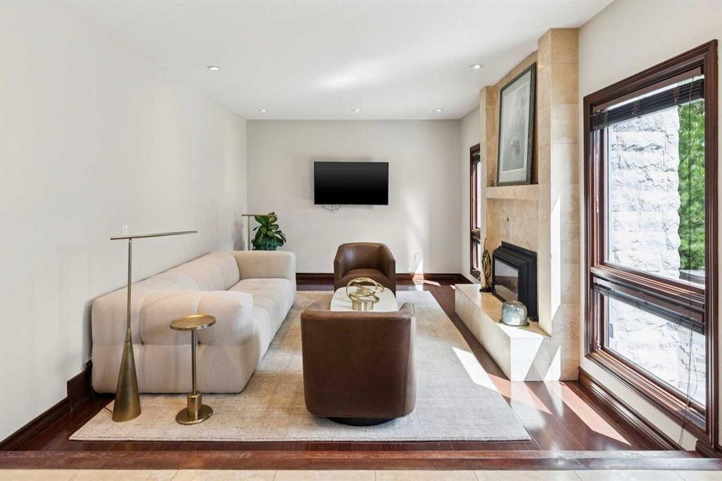 223 Pump Hill Crescent, Calgary, AB - Indoor With Fireplace