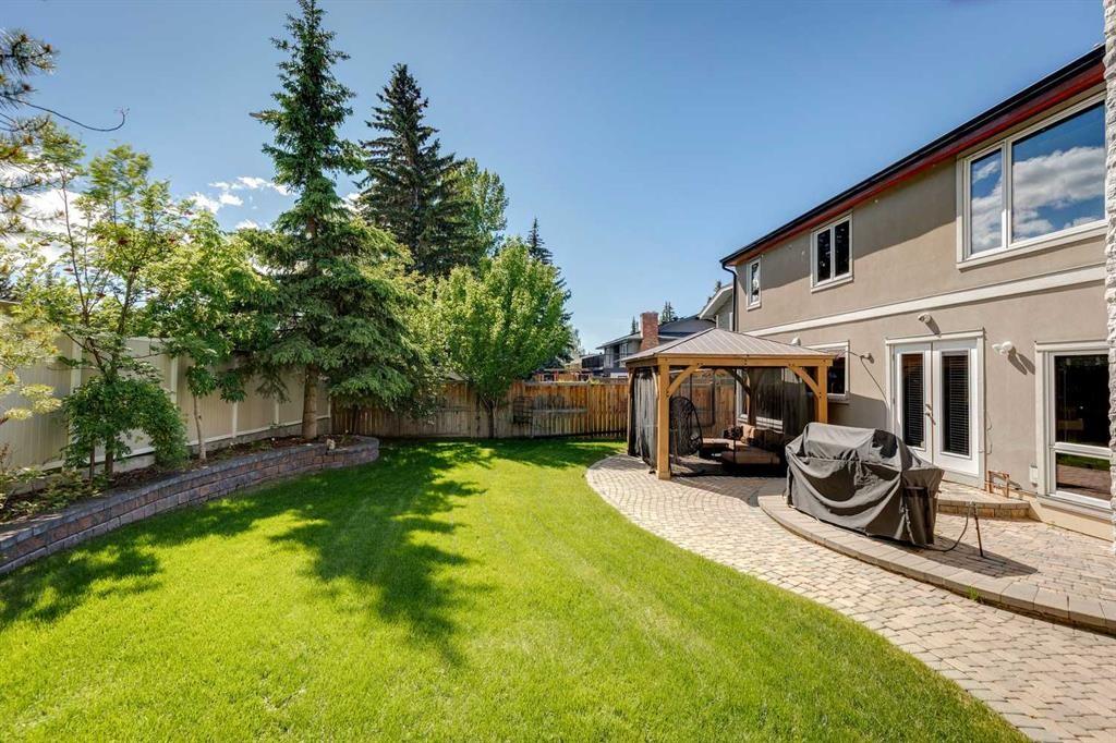 223 Pump Hill Crescent, Calgary, AB - Outdoor