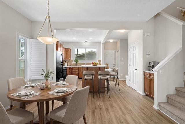 51 Covehaven Mews NE Calgary, AB T3K 0E2