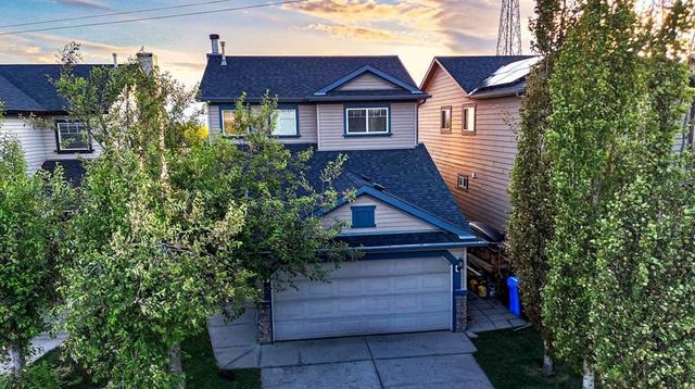 13 Tuscany Ridge Mews NW Calgary, AB T3L 3B7