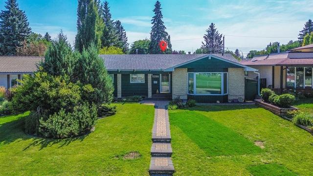 1027 Lake Sylvan Drive SE Calgary, AB T2J 2P9
