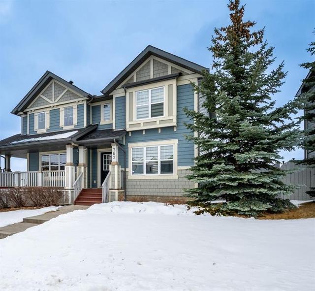702 Panamount Boulevard NW Calgary, AB T3K 0P7