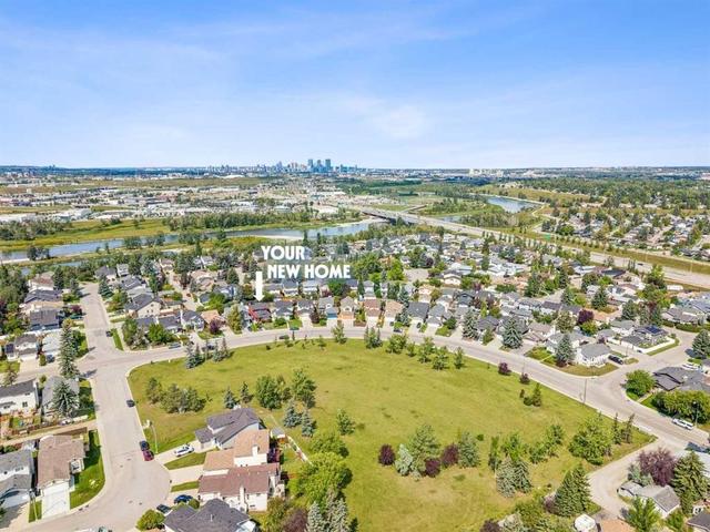 744 Riverbend Drive SE Calgary, AB T2C 3T7