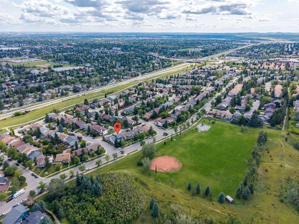 568 Strathcona Drive Sw, Calgary, AB - Outdoor With View