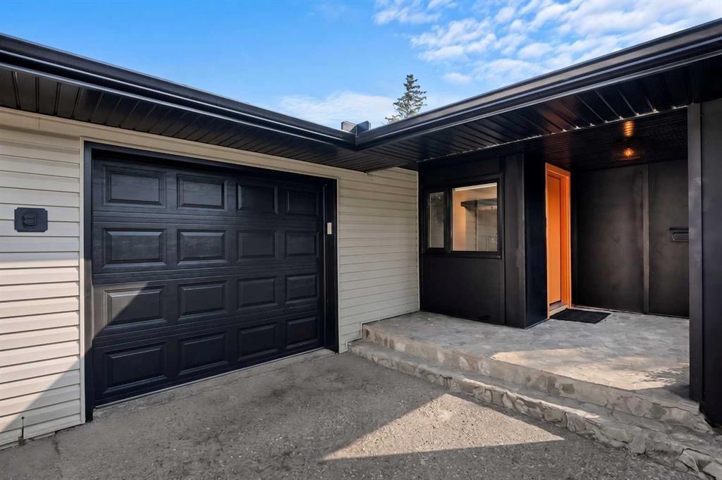 2316 State Road Sw, Calgary, AB - Outdoor With Exterior