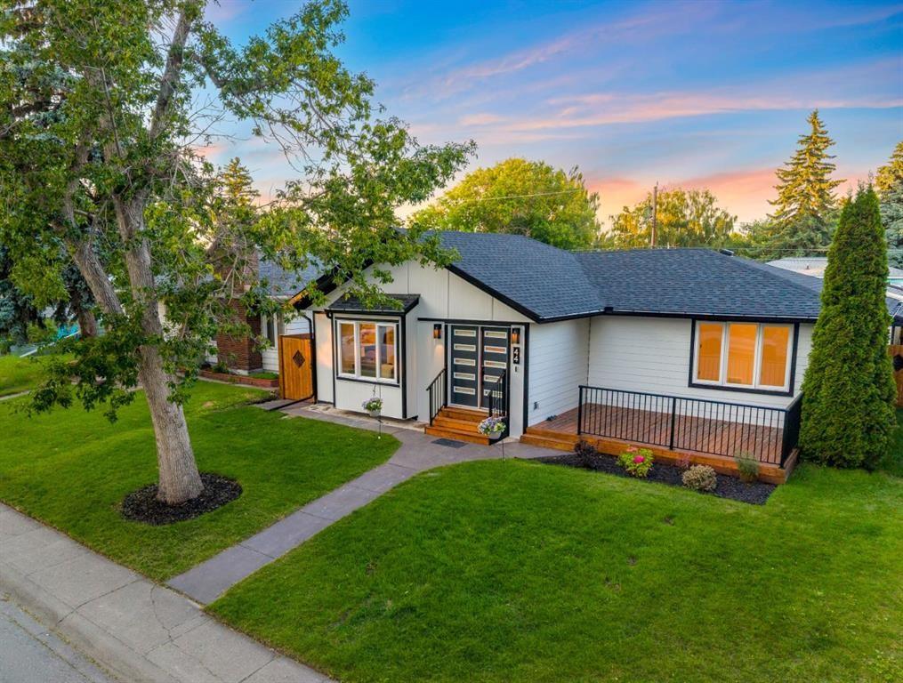 44 Fraser Road Se, Calgary, AB - Outdoor
